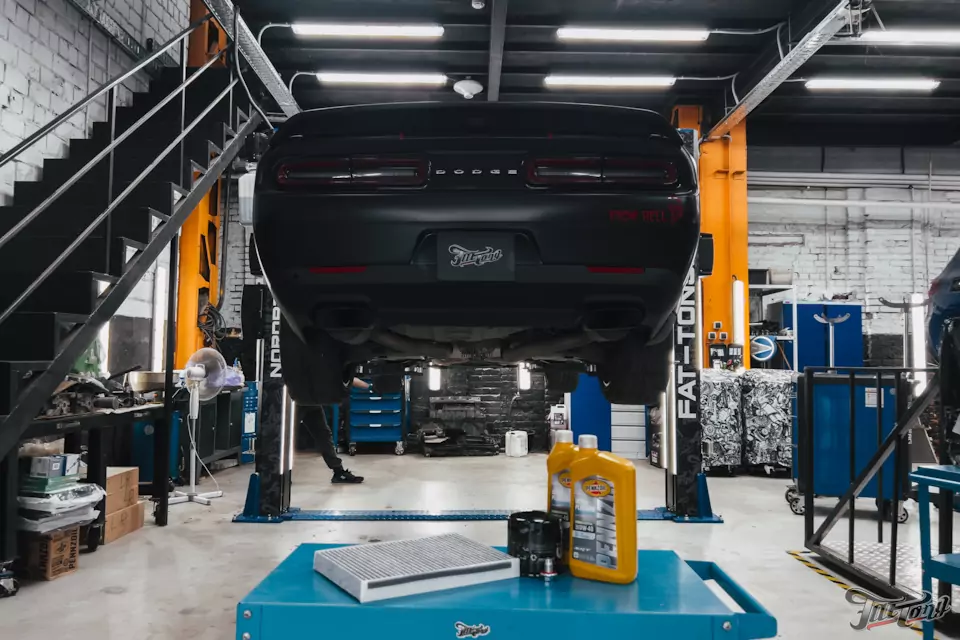 Техническое обслуживание для Dodge Challenger SRT